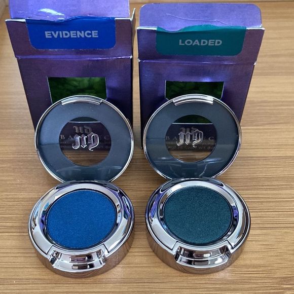 Urban Decay Makeup Urbandecayeyeshadows Evidence Loaded Poshmark